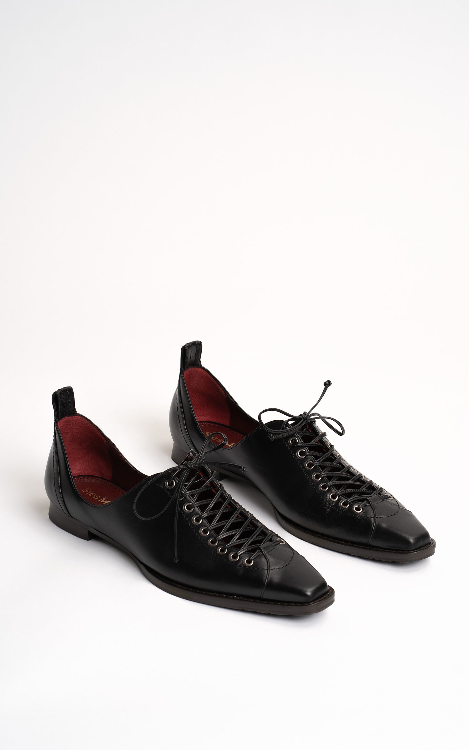 Terra Grain Calf Flat