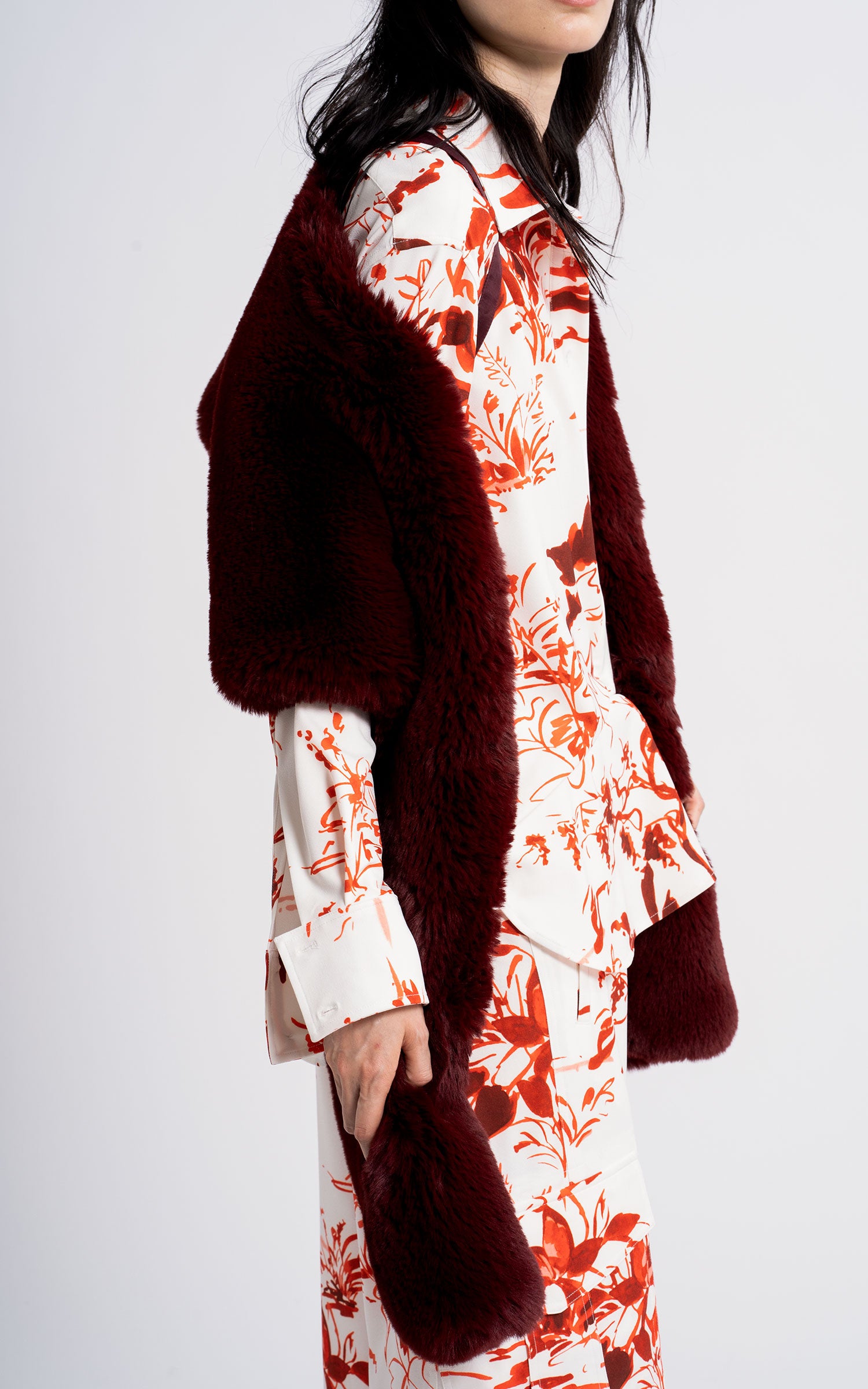 Jordi Faux Fur Shrug