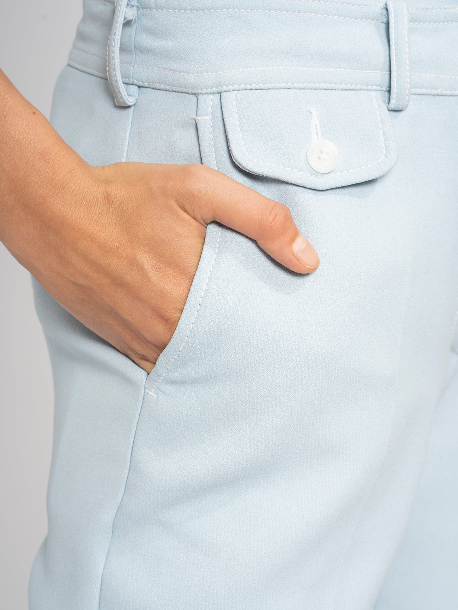 Dese Crepe Pant