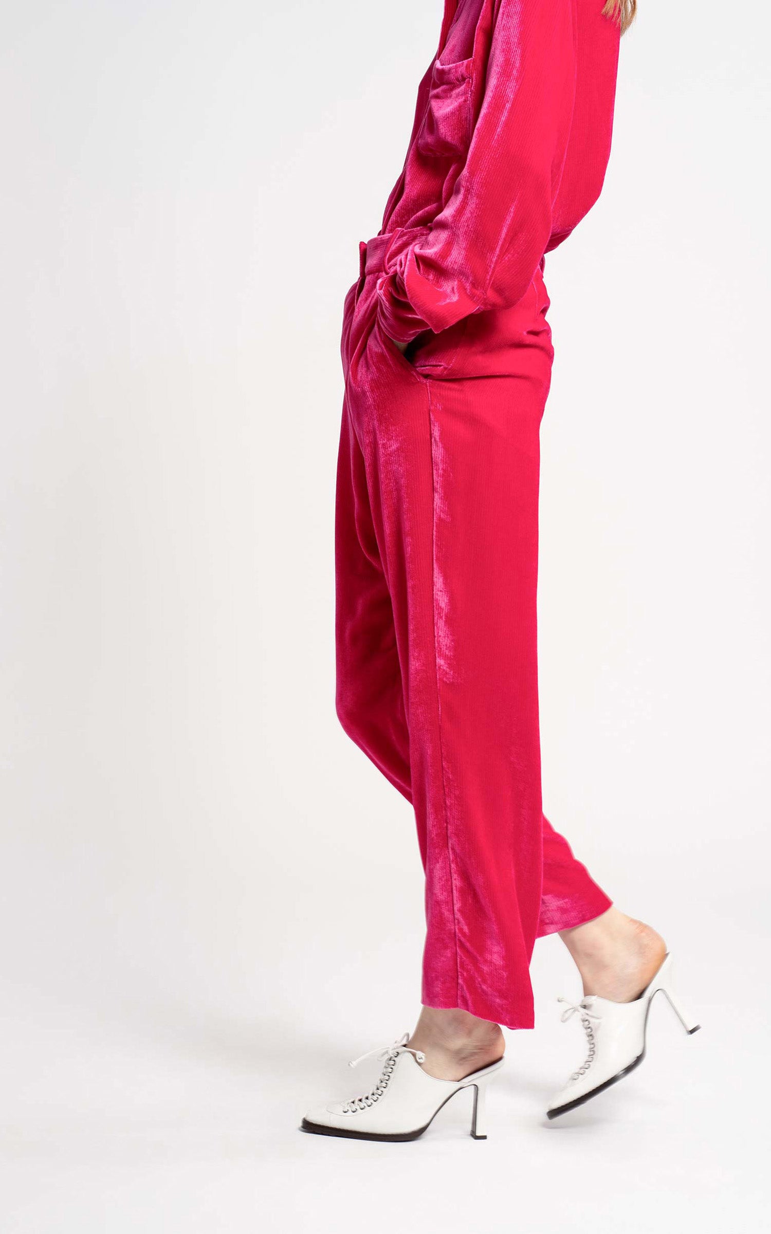 Willa Fluid Corduroy Cropped Pant