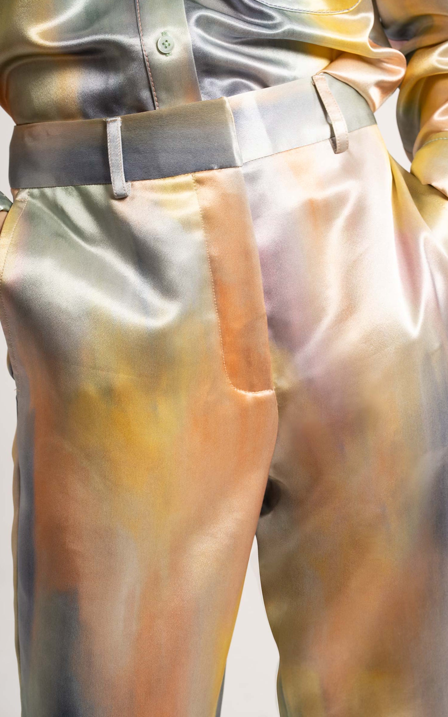 Willa Printed Satin Cropped Pant