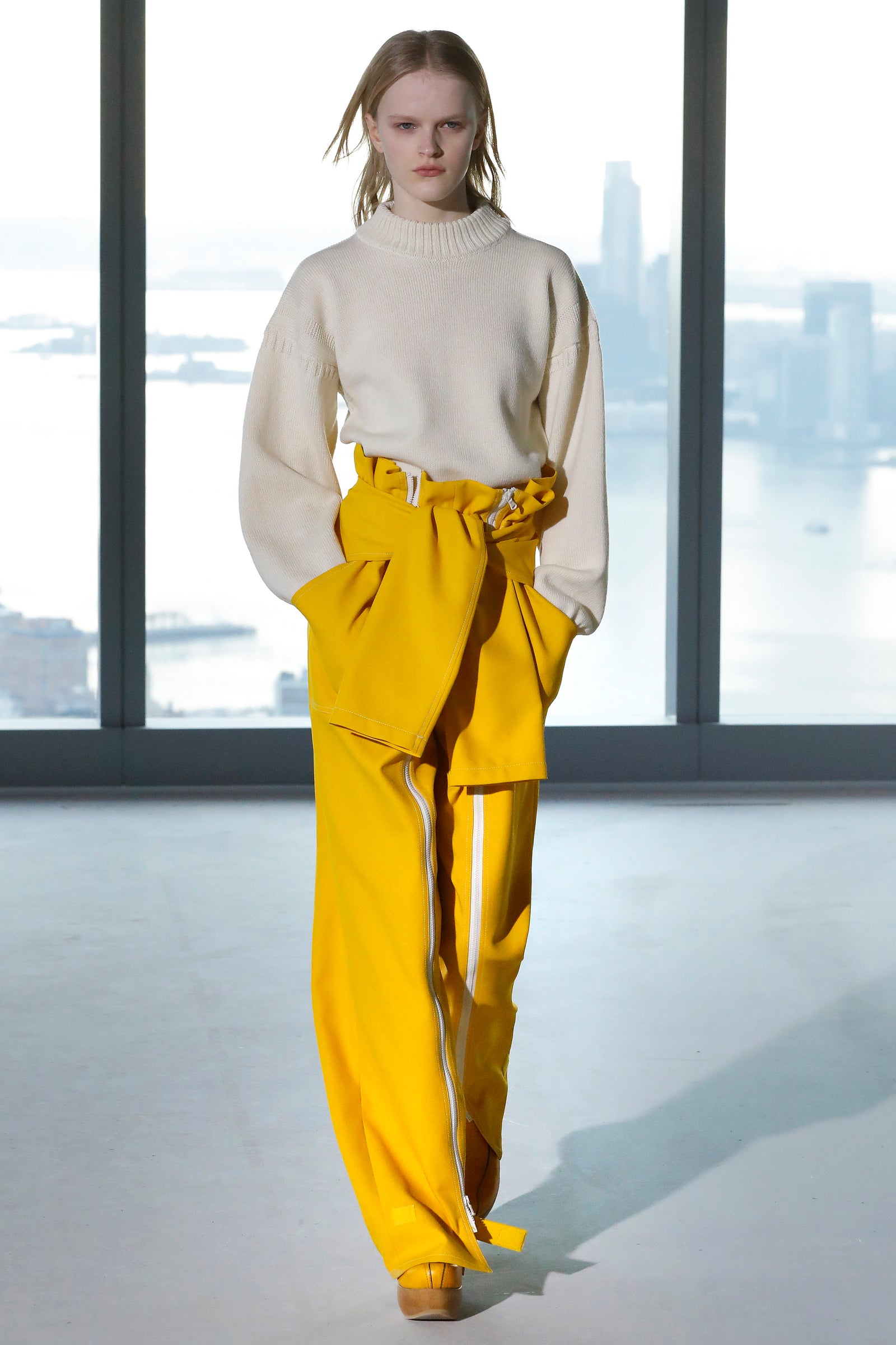FW'20 Women Look 26