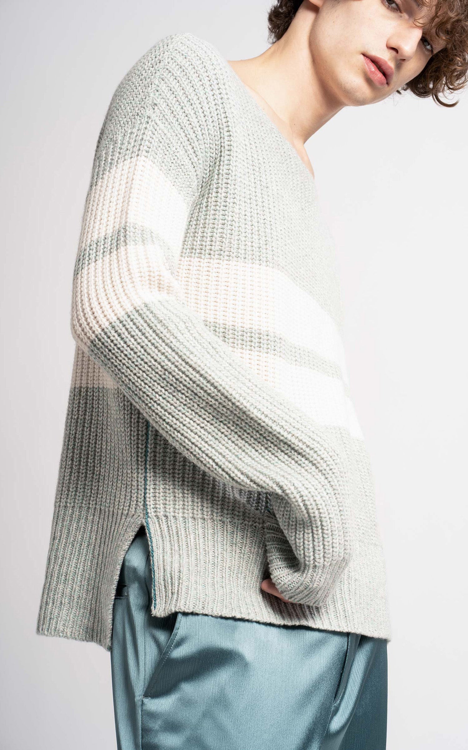 Gilles Cashmere Melange Wide Neck Sweater